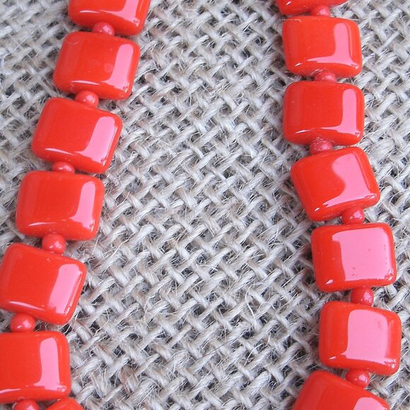 Vintage Handmade Red Glass Bead Necklace - Picture 7 of 10